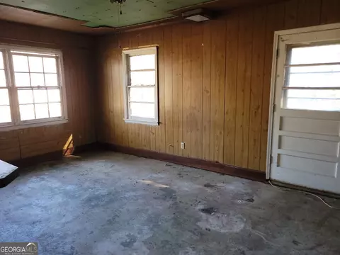 Living - 121 Mcgiboney Rd, Covington, GA 30016 photo 3 of 3