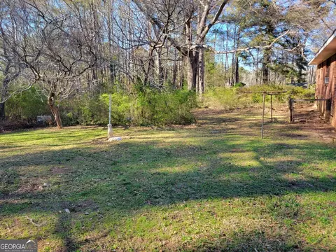 Exterior - 121 Mcgiboney Rd, Covington, GA 30016 photo 1 of 2