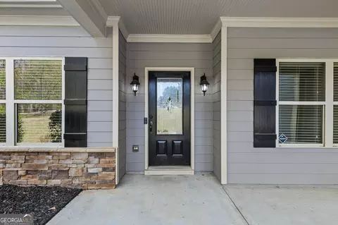 2871 Shadowstone Way, Winder, GA 30680 photo 4