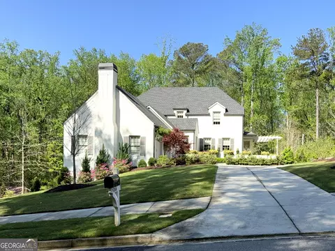 5210 Timber Trl S, Sandy Springs, GA 30342