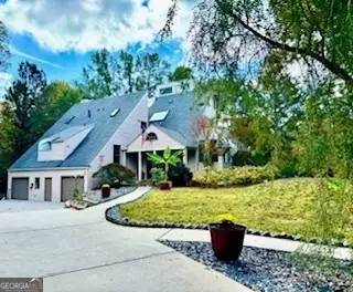 3810 Galloway Dr NE, Roswell, GA 30075