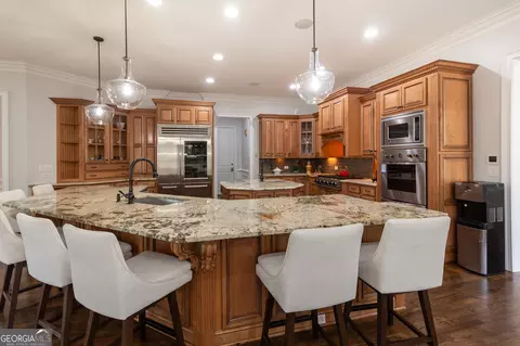 Kitchen - 120 Kettering Trce, Tyrone, GA 30290 photo 4 of 10