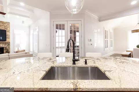 Kitchen - 120 Kettering Trce, Tyrone, GA 30290 photo 10 of 10
