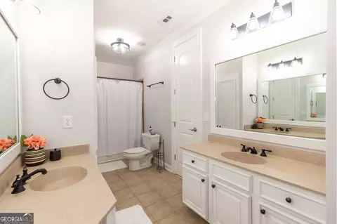 Bath - 120 Kettering Trce, Tyrone, GA 30290 photo 11 of 11