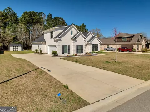 Exterior - 421 Stonegate Trl, Perry, GA 31069 photo 10 of 10