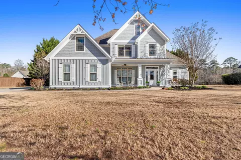 99 Summerfield Dr, Senoia, GA 30276