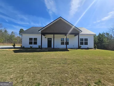 2451 County Rd 75, Roanoke, AL 36274