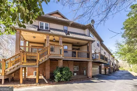 1346 Stillwood Chase, Atlanta, GA 30306