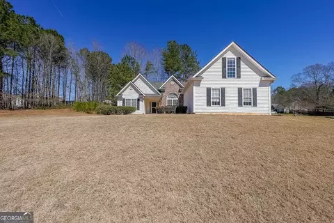 313 River Landing Dr, Monroe, GA 30656