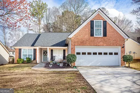 10 Horizon Hl, Newnan, GA 30265