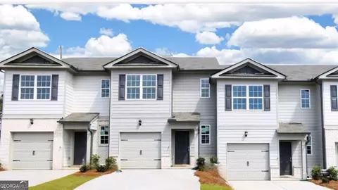 115 Kenmore Cir, Perry, GA 31069