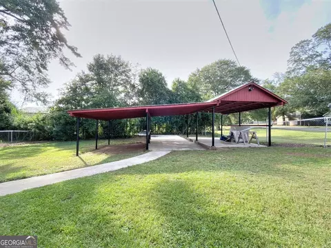 Exterior - 602 Lincoln St, Lagrange, GA 30240 photo 8 of 9