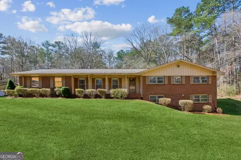 527 Mays Rd, Stockbridge, GA 30281