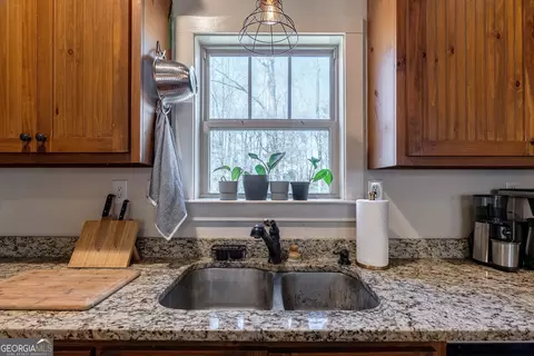 378 Live Oak Ln, Comer, GA 30629 photo 16