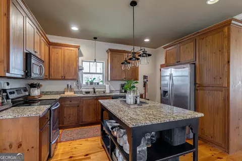 378 Live Oak Ln, Comer, GA 30629 photo 12