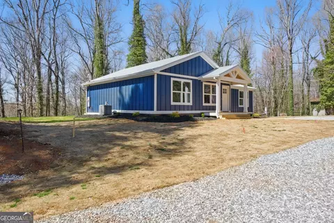 202 W View Pl, Demorest, GA 30535 photo 8