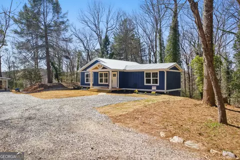202 W View Pl, Demorest, GA 30535 photo 3