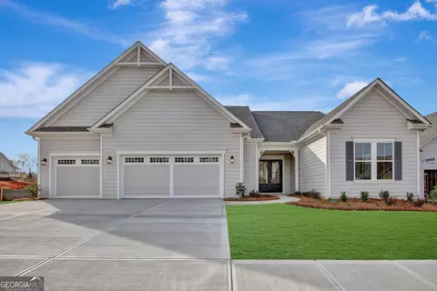 70 Club Cresswind Dr, Newnan, GA 30263