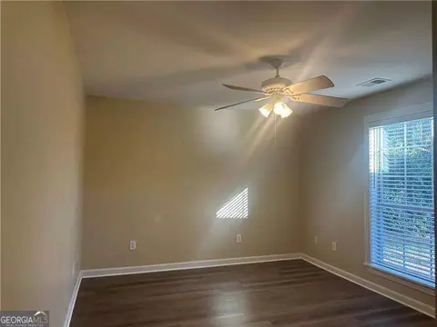 5860 Elm Tree Dr, Buford, GA 30518 photo 12