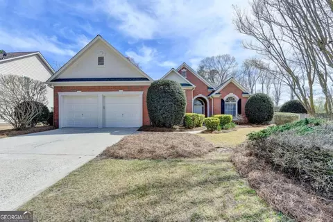 3535 Southmont Ct, Cumming, GA 30041