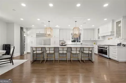 Kitchen - 2758 Chieftain Run, Duluth, GA 30097 photo 2 of 8