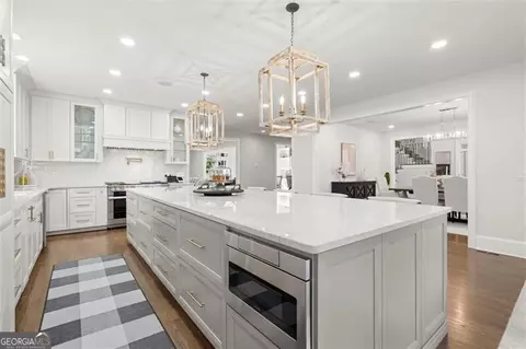 Kitchen - 2758 Chieftain Run, Duluth, GA 30097 photo 8 of 8