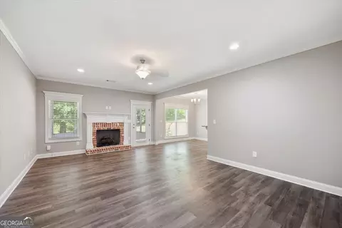 Living - 14 Carters Way, Forsyth, GA 31029 photo 1 of 2