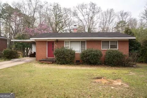 104 Clara Dr, Americus, GA 31709
