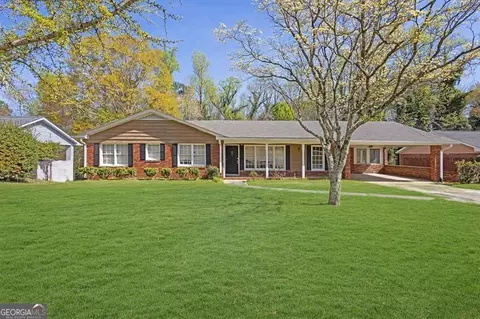 2609 Colonial Dr, Atlanta, GA 30337