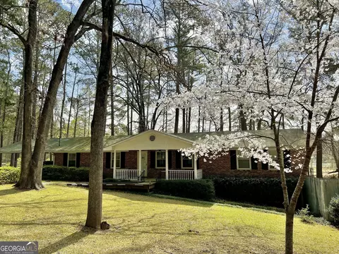 295 Bradley Dr, Gray, GA 31032