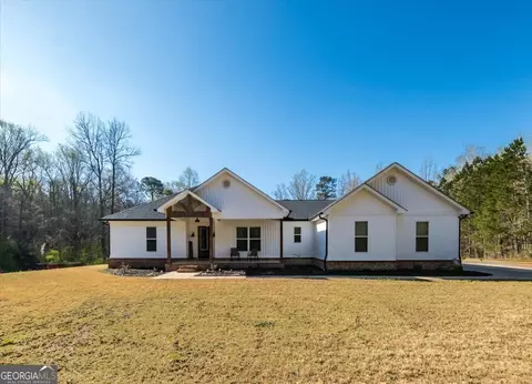173 Conifer Dr, Forsyth, GA 31029