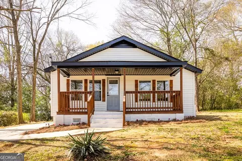 108 Dover St, Opelika, AL 36801