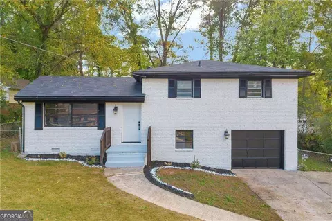 3594 Hillsborough Ln, Decatur, GA 30032