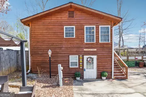 65 Bear Mountain Trl, Cleveland, GA 30528