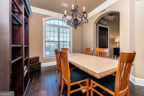 Dining - 103 Vanguard Ct, Centerville, GA 31028 photo 2 of 6