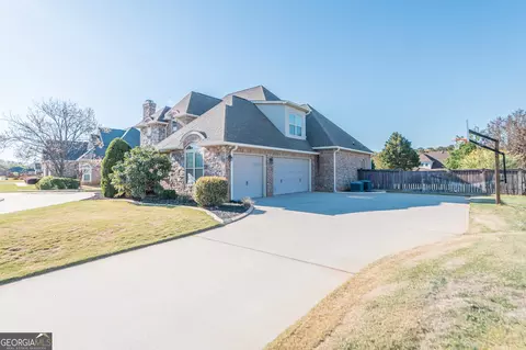 Exterior - 103 Vanguard Ct, Centerville, GA 31028 photo 6 of 11
