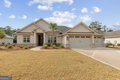 107 Jake Colton Dr, Kingsland, GA 31548