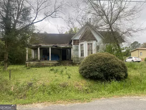 1071 Pa W Pear St, Pavo, GA 31778
