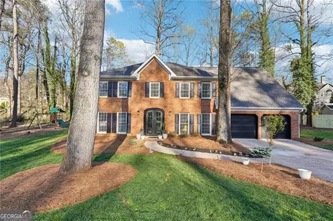 4506 Reva Way NE, Marietta, GA 30066