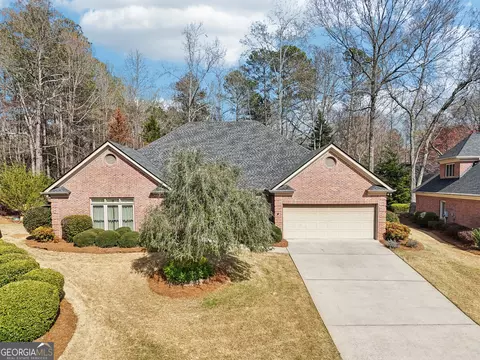 1120 Grace Hill Dr, Roswell, GA 30075