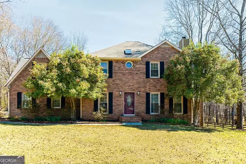 260 Brookwood Ln, Fayetteville, GA 30215