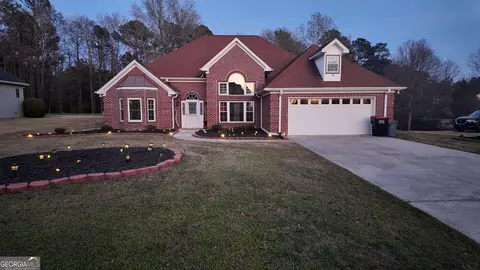 460 Greystone Ln, Douglasville, GA 30134
