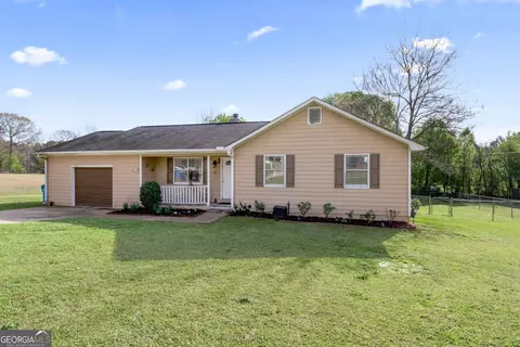 152 Summerfield Dr, Mcdonough, GA 30253
