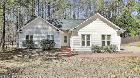 49 Thorntons Gap, Newnan, GA 30265