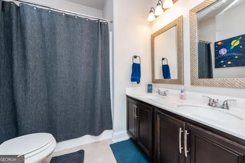 Bath - 407 Mcintosh Way, Macon, GA 31216 photo 6 of 8