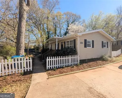 2051 College Ave, Atlanta, GA 30317