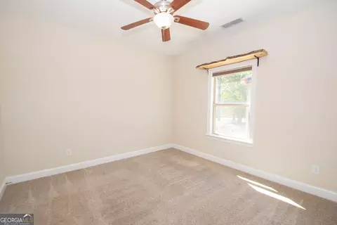 Bedroom - 39 Chatham Ct, Williamson, GA 30292 photo 5 of 12