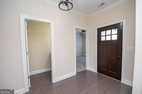 Entry Way - 39 Chatham Ct, Williamson, GA 30292 photo 1 of 9