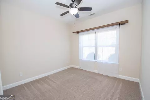Bedroom - 39 Chatham Ct, Williamson, GA 30292 photo 7 of 12