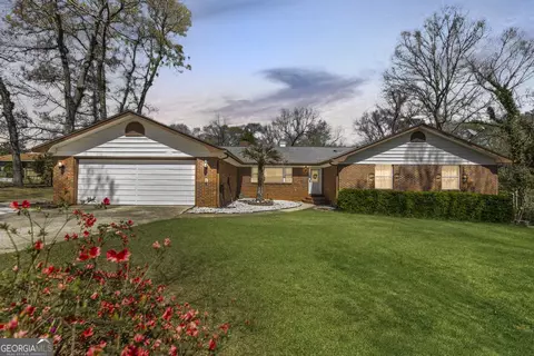 1710 Green St, Warner Robins, GA 31093